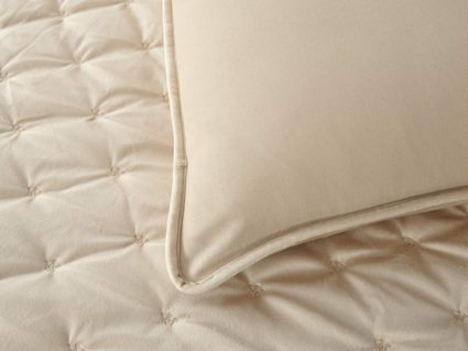 Покрывало Софи де Марко Лея (крем) 240х260